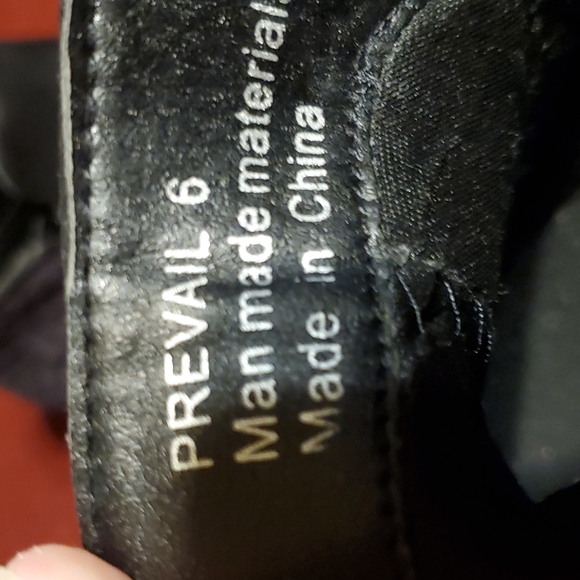 Black and Animal Print size 6 Ankle Booties - Picture 5 of 6